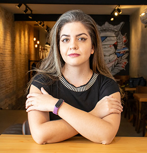 Anne Oliveira